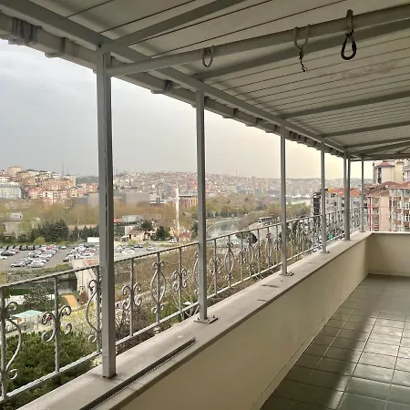 Apartmán Eyuepsultan Abs