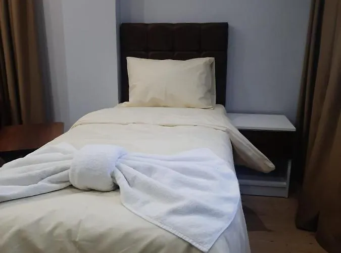 Eyuepsultan Abs Apartment