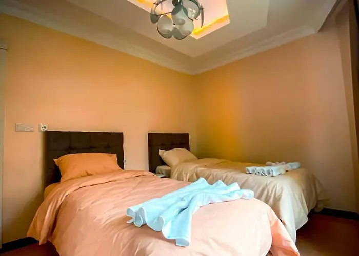 Eyuepsultan Abs Apartment