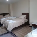 Eyuepsultan Abs Apartment *